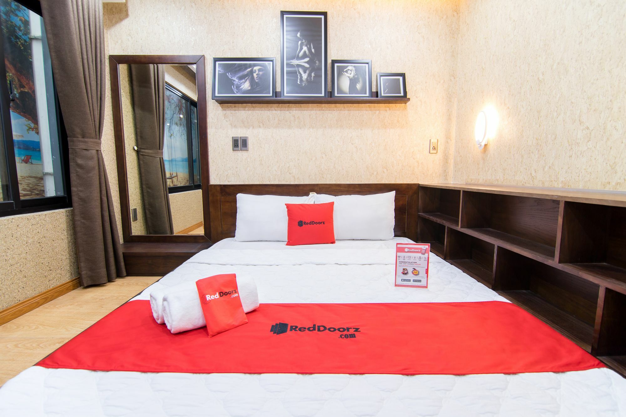 Reddoorz Plus @ Nguyen Trai Street Хошимин Экстерьер фото